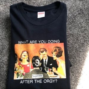 Supreme shirt